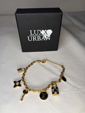 Elegant Gold Plated  Charm Bracelet